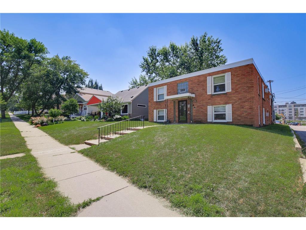 2236 Pinehurst Avenue Saint Paul MN 55116 6747742 image2