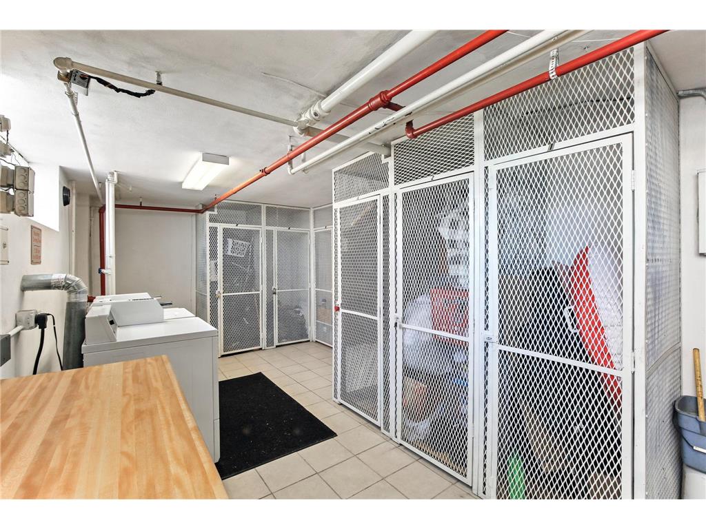 2236 Pinehurst Avenue Saint Paul MN 55116 6747742 image21