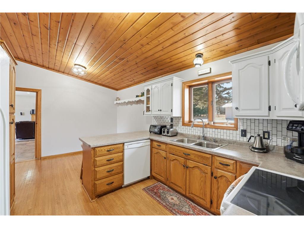 22364 45th Avenue Saint Augusta MN 56301 7071681 image12