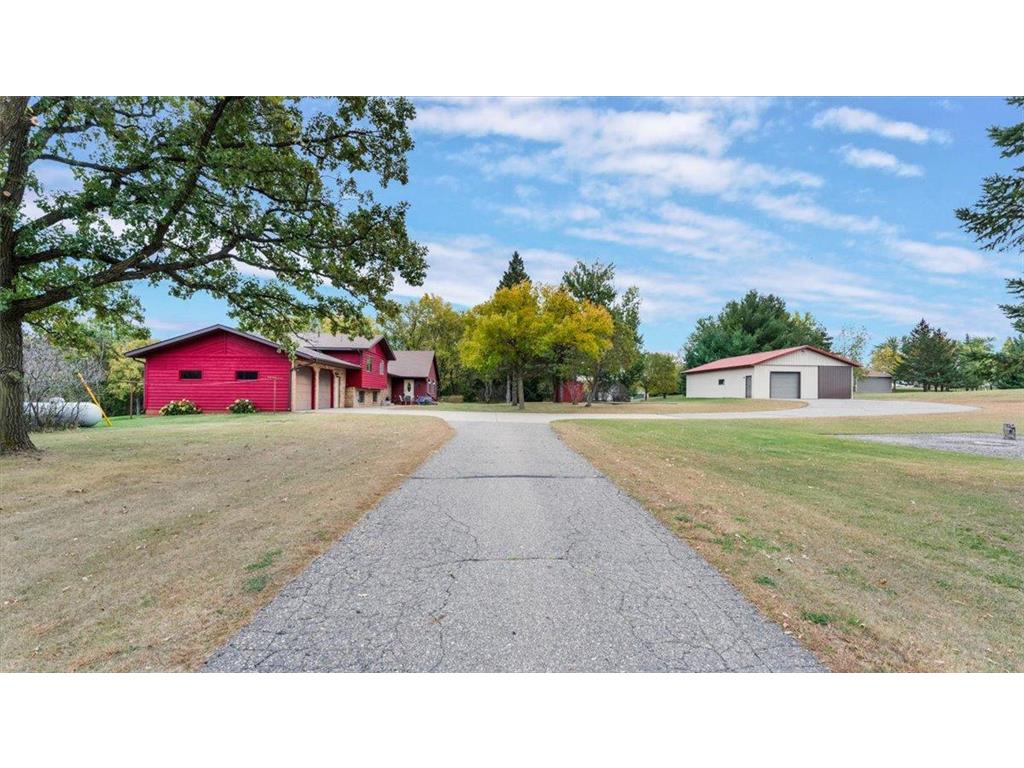 22364 45th Avenue Saint Augusta MN 56301 7071681 image3