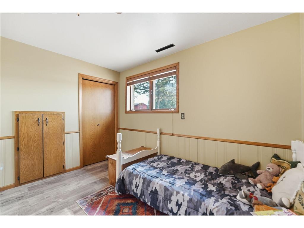 22364 45th Avenue Saint Augusta MN 56301 7071681 image32
