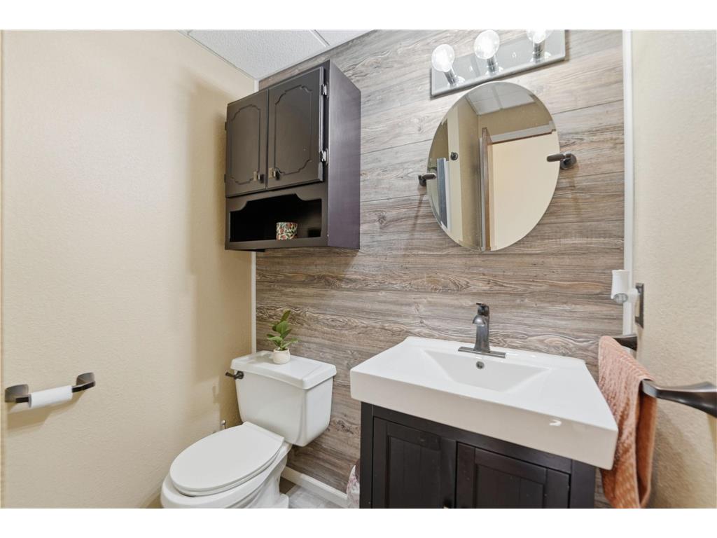 22364 45th Avenue Saint Augusta MN 56301 7071681 image37