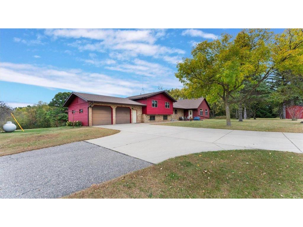 22364 45th Avenue Saint Augusta MN 56301 7071681 image5