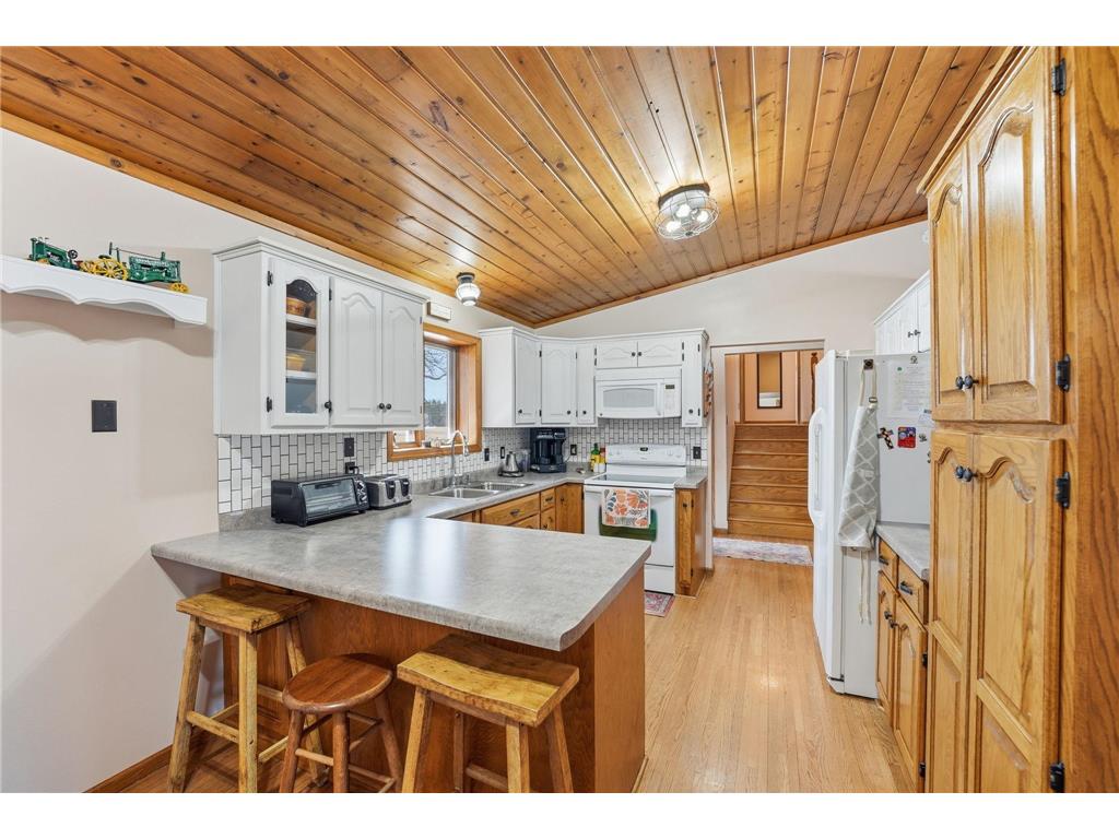 22364 45th Avenue Saint Augusta MN 56301 7071681 image8