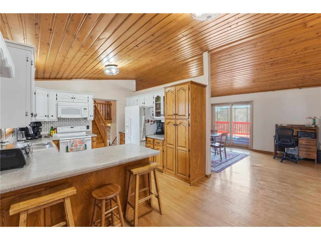 22364 45th Avenue Saint Augusta MN 56301 7071681 image9