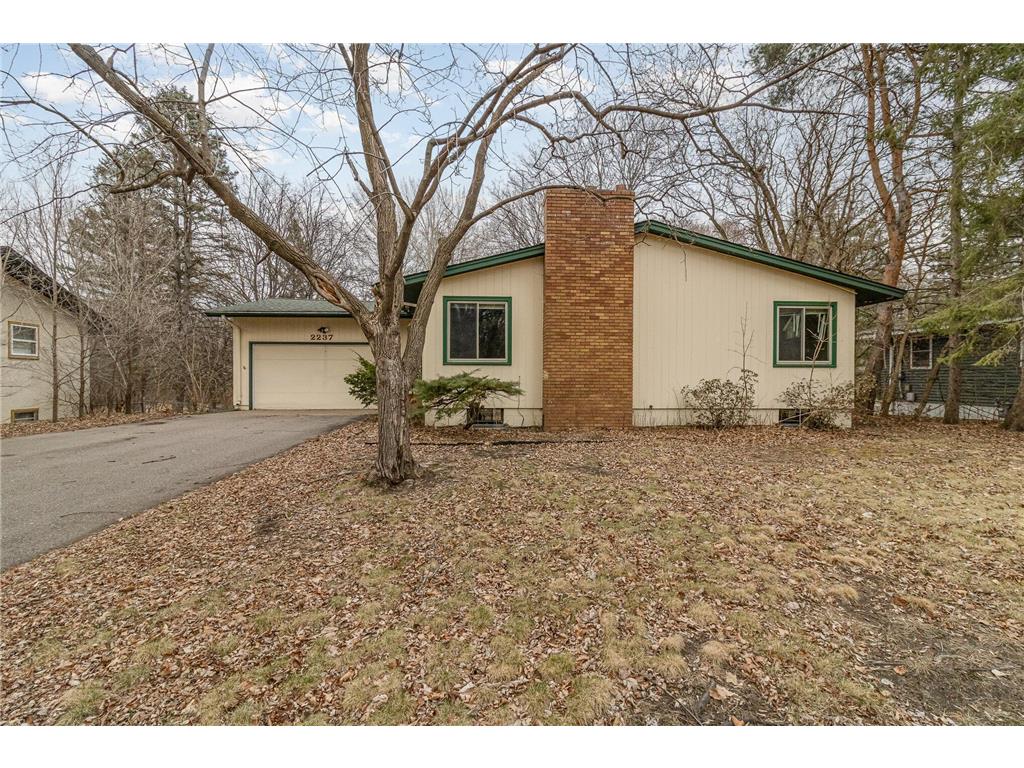 2237 Knoll Drive Mounds View MN 55112 6702156 image1