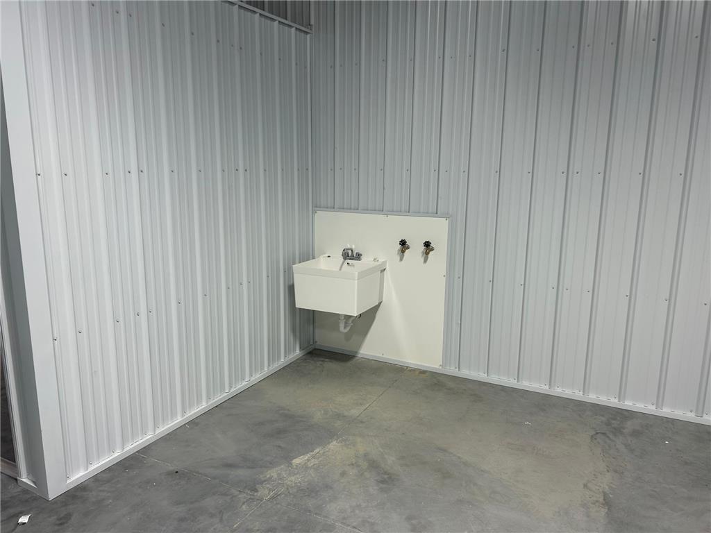 22381 HWY 10 #Unit D Hawley MN 56549 7000929 image7