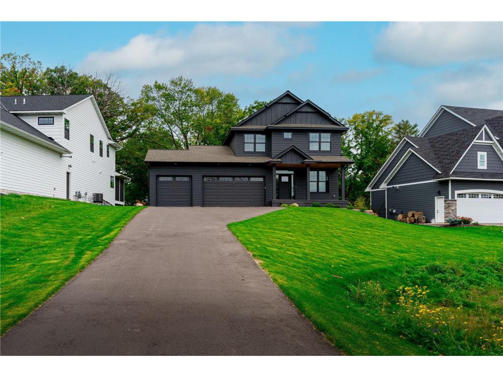 2239 Cleveland Avenue N Roseville MN 55113 6443821 image1