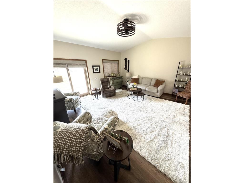 224 25th Street SE Willmar MN 56201 7042457 image20