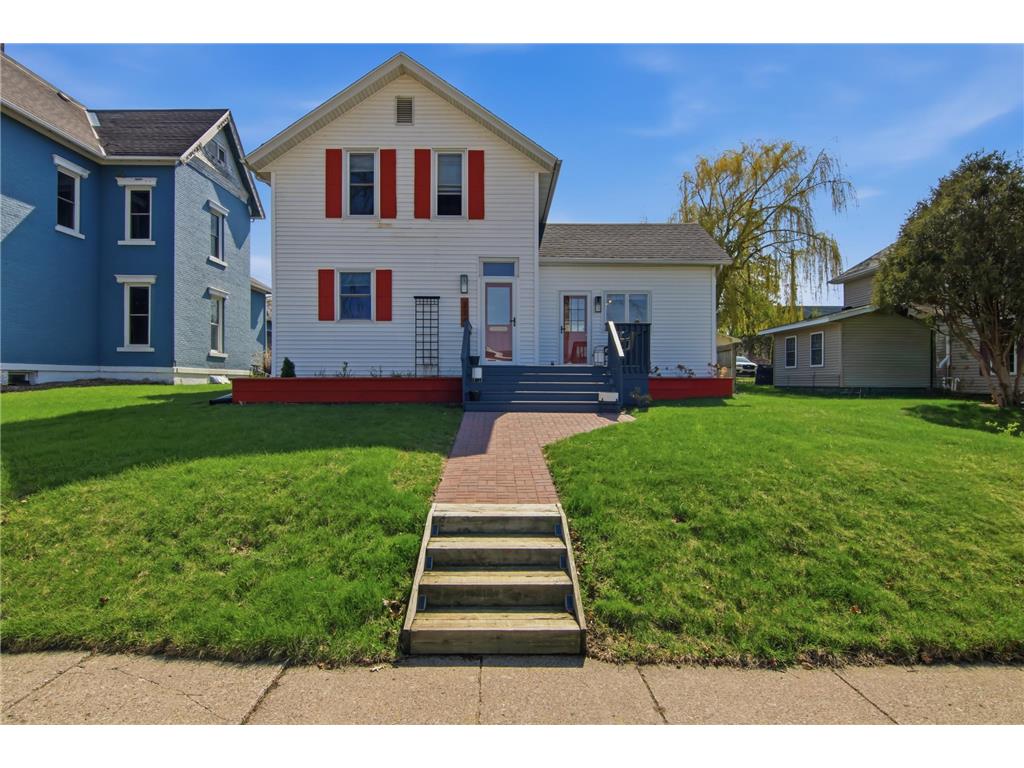 224 2nd Street E Wabasha MN 55981 7009560 image1