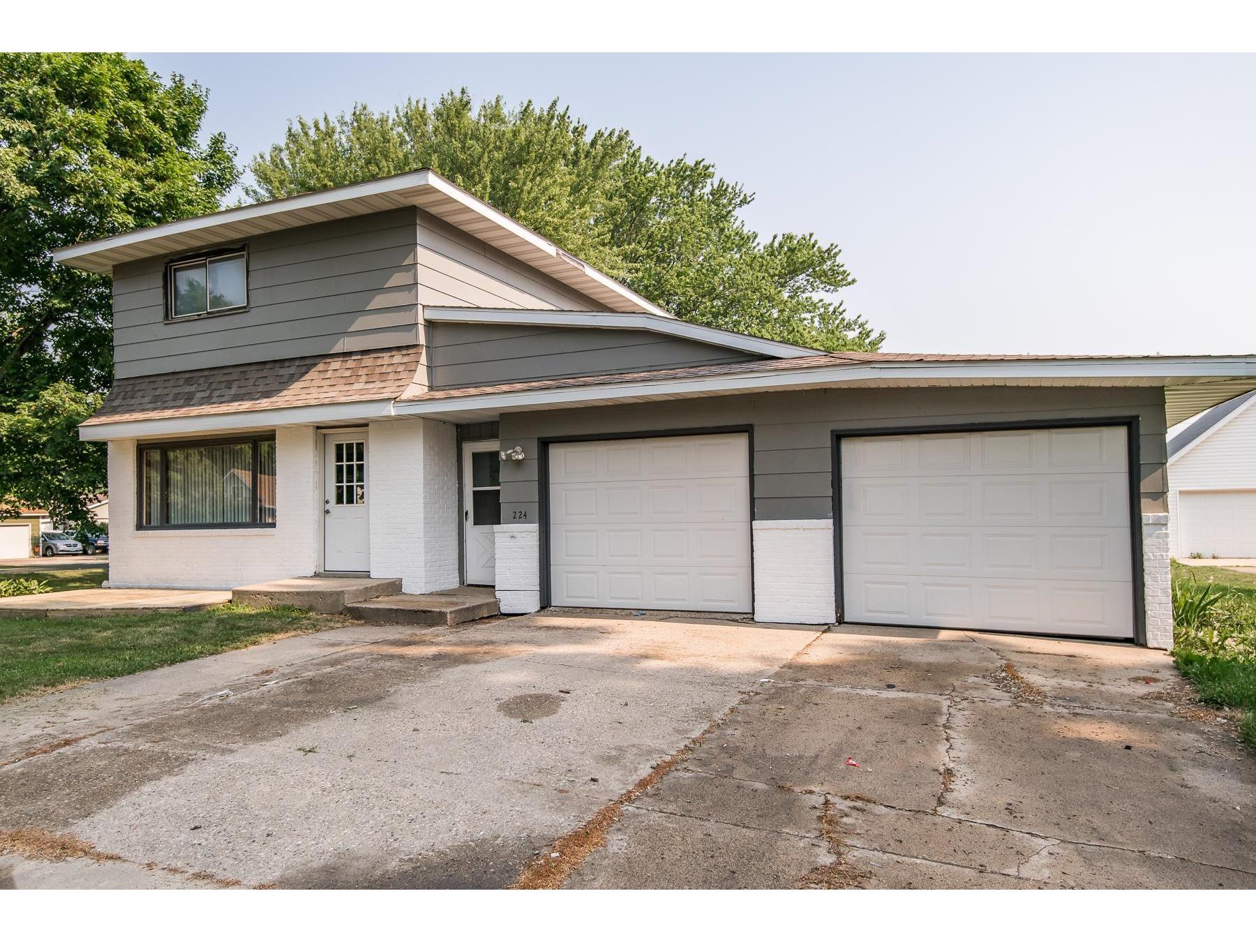 224 2nd Street W, Claremont, MN 55924 MLS 6070729 Edina Realty