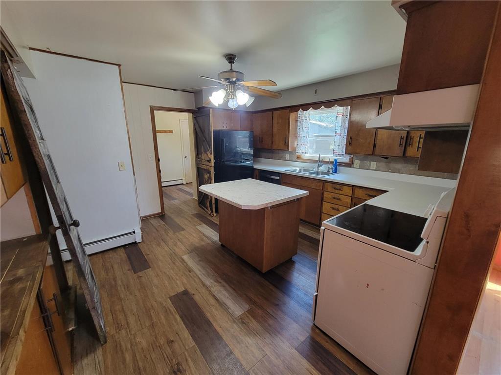 224 Cedar Street NE New London MN 56273 6582825 image1