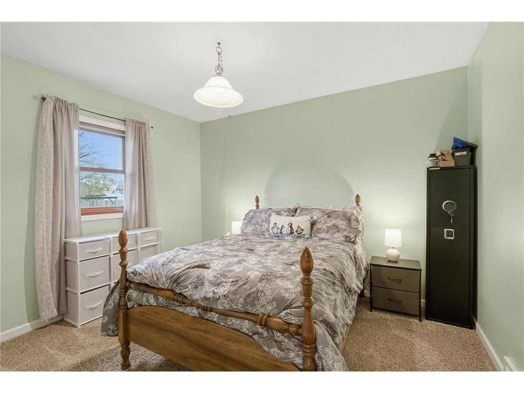 224 E 2nd Street Pillager MN 56473 7065485 image11