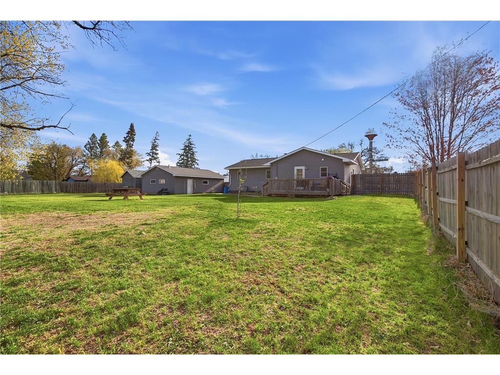 224 E 2nd Street Pillager MN 56473 7065485 image16