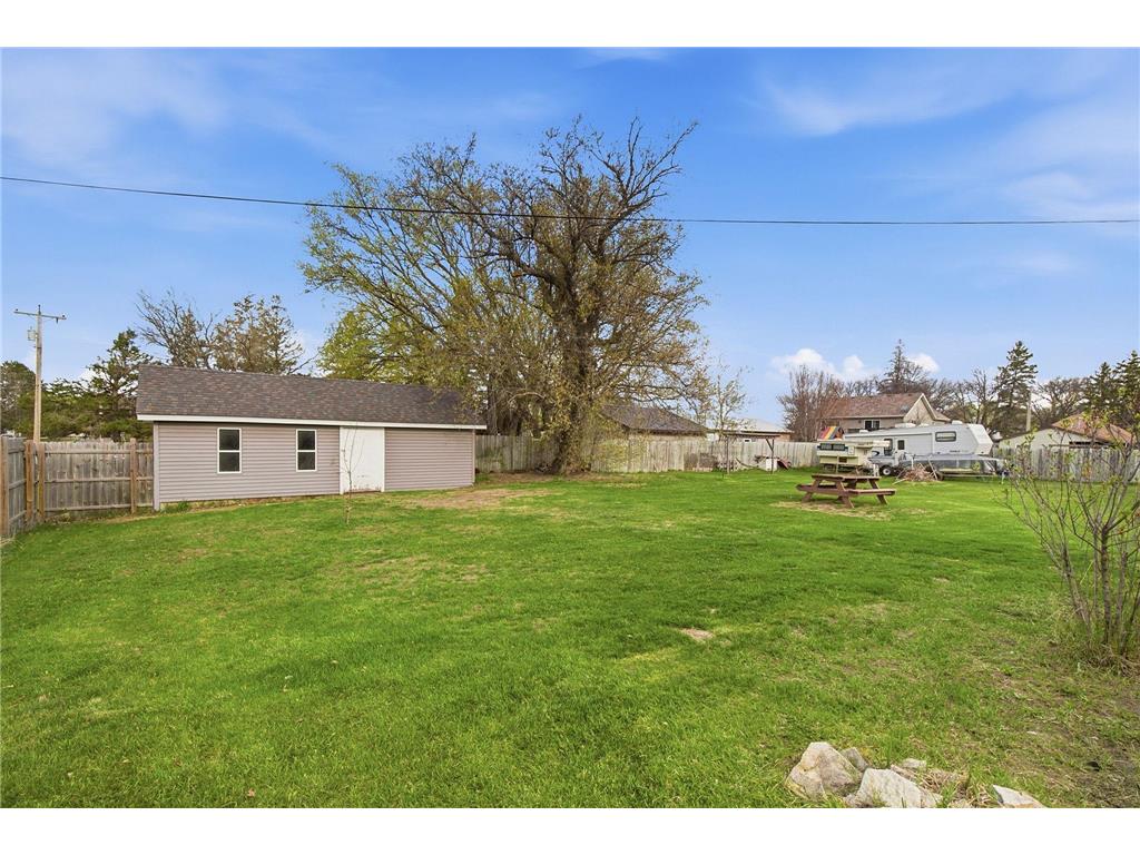 224 E 2nd Street Pillager MN 56473 7065485 image20