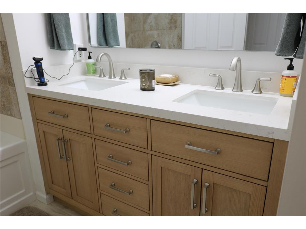 224 Heritage Lane Circle Pines MN 55014 7060953 image14
