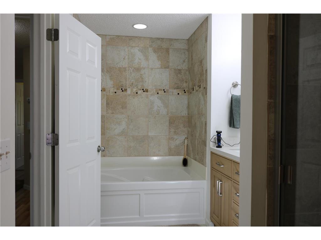 224 Heritage Lane Circle Pines MN 55014 7060953 image15
