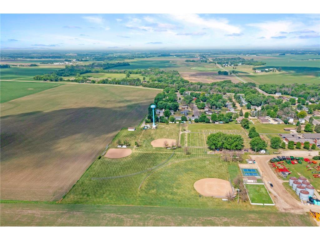 224 Minnesota Avenue S Vermillion MN 55085 7087776 image32