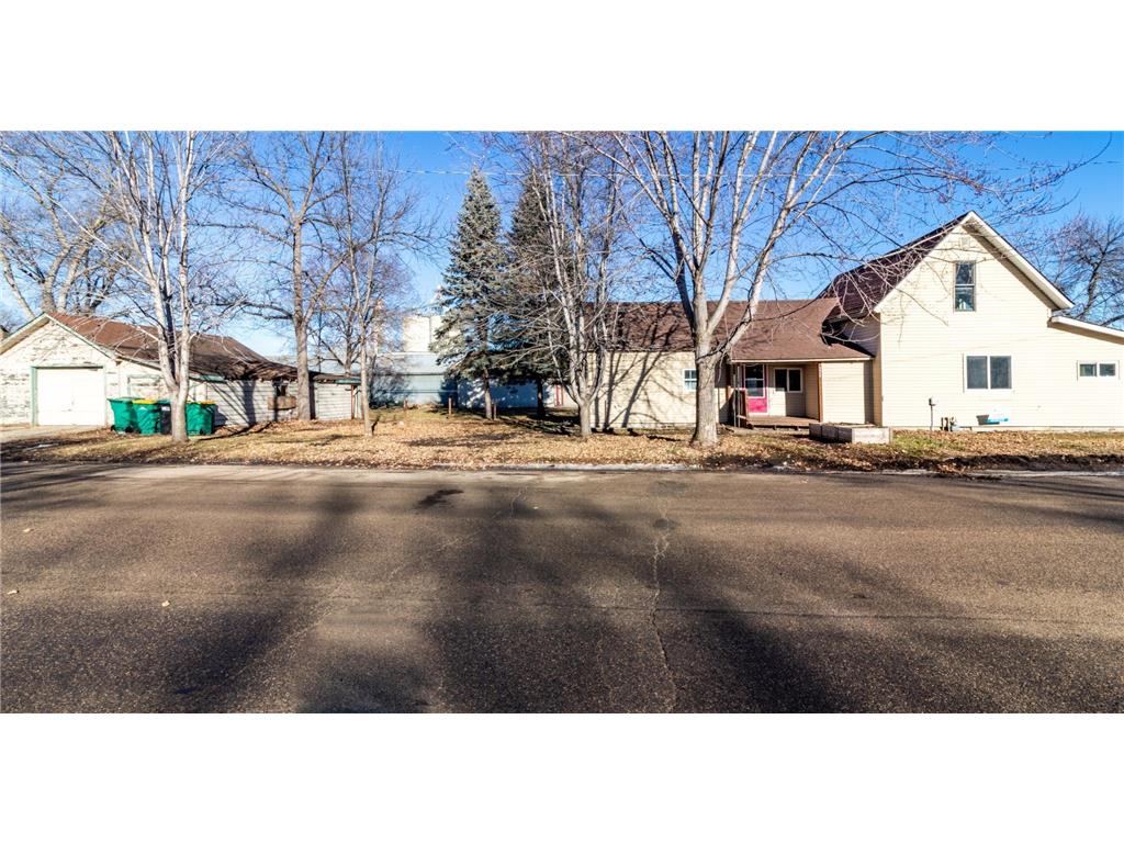 224 S Avenue, Litchfield, MN, 55355 MLS 6484208 Edina Realty