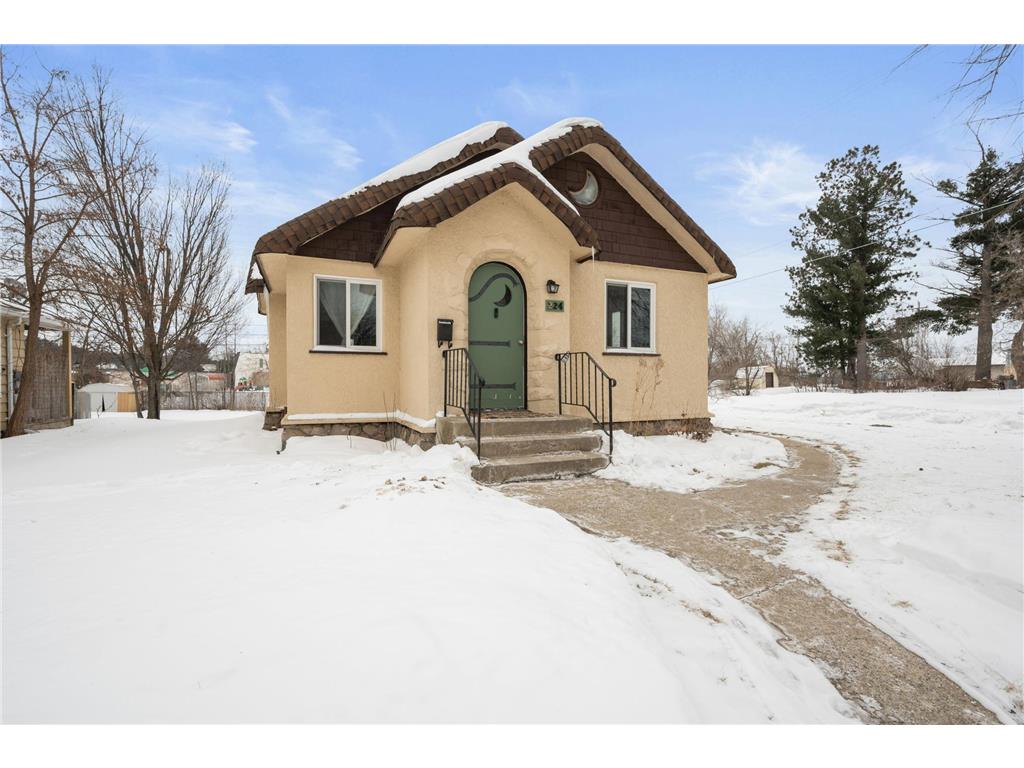 224 SE 3rd Avenue Grand Rapids MN 55744 6672338 image1