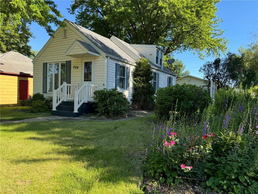 224 Sorenson Street, Storden, MN, 56174 MLS 6563649 Edina Realty