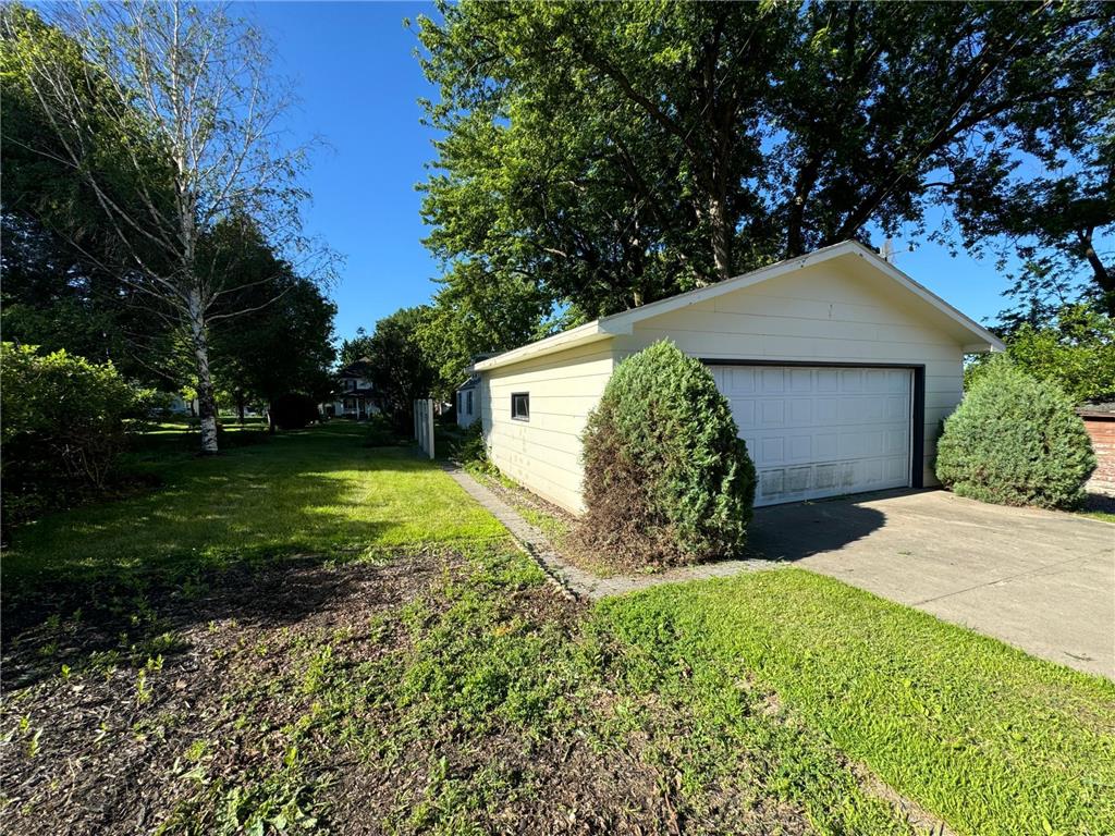 224 Sorenson Street, Storden, MN, 56174 MLS 6563649 Edina Realty