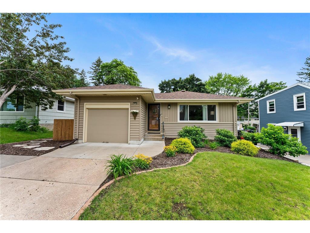 2240 6th Street E Saint Paul MN 55119 6526884 image1