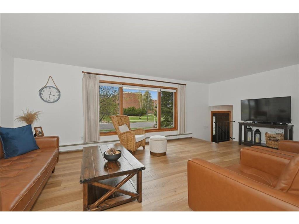 2240 Catlin Avenue Superior WI 54880 7078368 image11