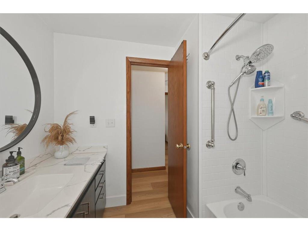 2240 Catlin Avenue Superior WI 54880 7078368 image14