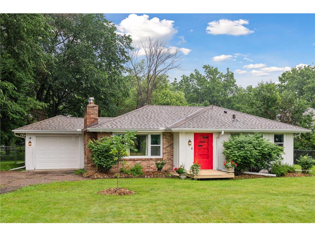 2240 Melody Hill Road Chanhassen MN 55331 6556148 image1