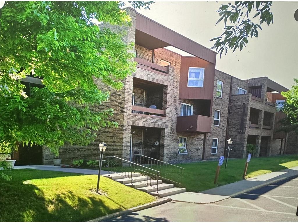 2240 Midland Grove Road #108 Roseville MN 55113 6793370 image1