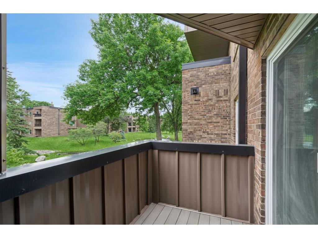 2240 Midland Grove Road #201 Roseville MN 55113 6824584 image12