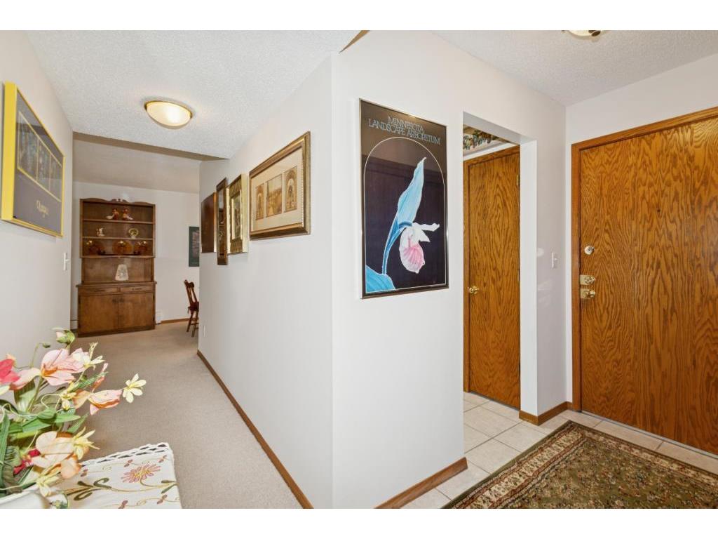 2240 Midland Grove Road #201 Roseville MN 55113 6824584 image16