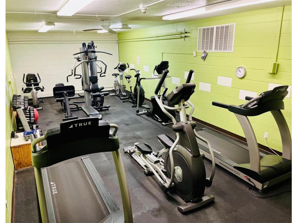 2240 Midland Grove Road #201 Roseville MN 55113 6824584 image20