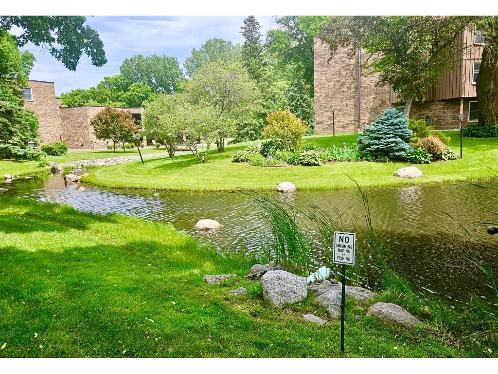 2240 Midland Grove Road #201 Roseville MN 55113 6824584 image26