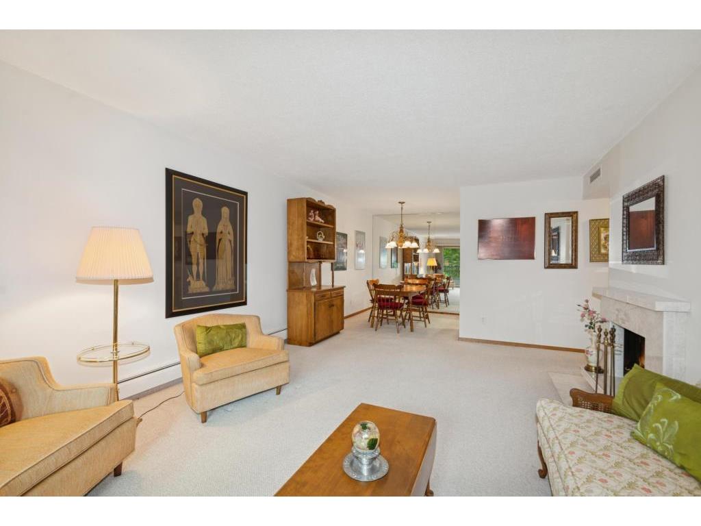 2240 Midland Grove Road #201 Roseville MN 55113 6824584 image5
