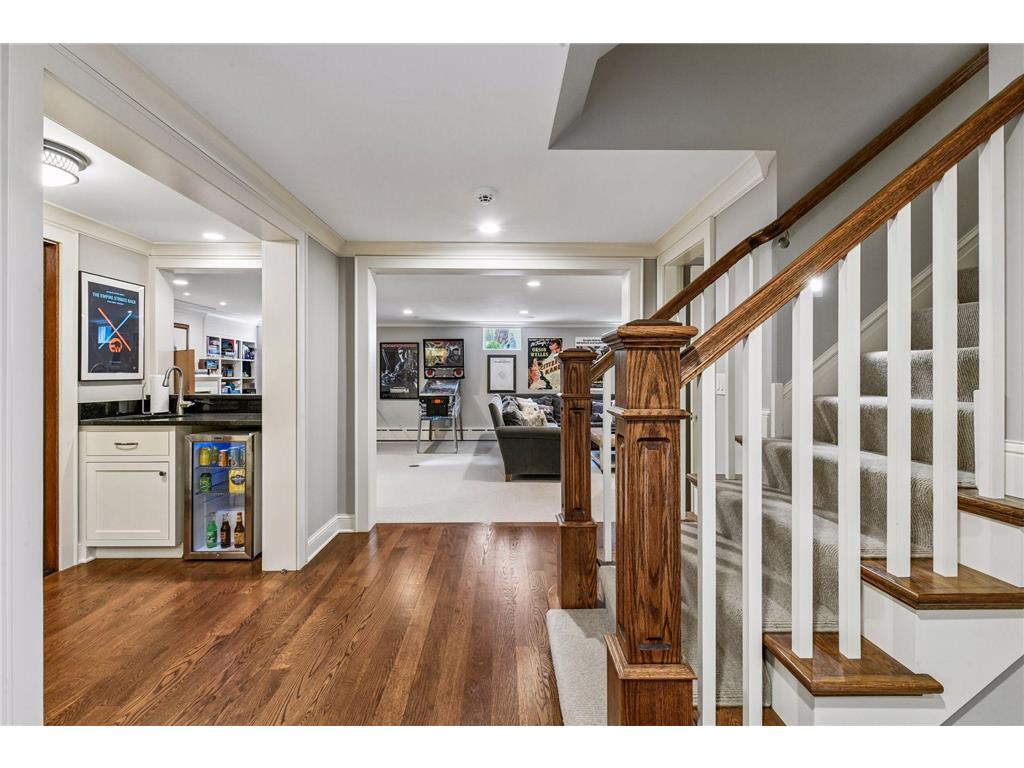 2240 W Lake Of The Isles Parkway Minneapolis MN 55405 - Lake of the Isles 7068826 image51