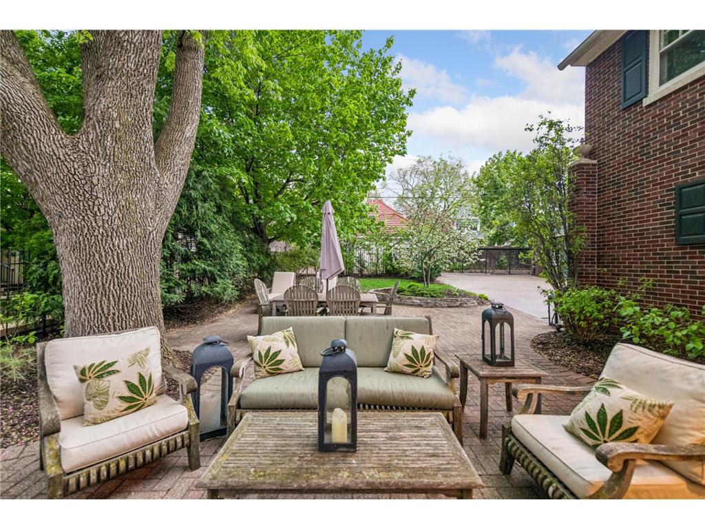 2240 W Lake Of The Isles Parkway Minneapolis MN 55405 - Lake of the Isles 7068826 image67