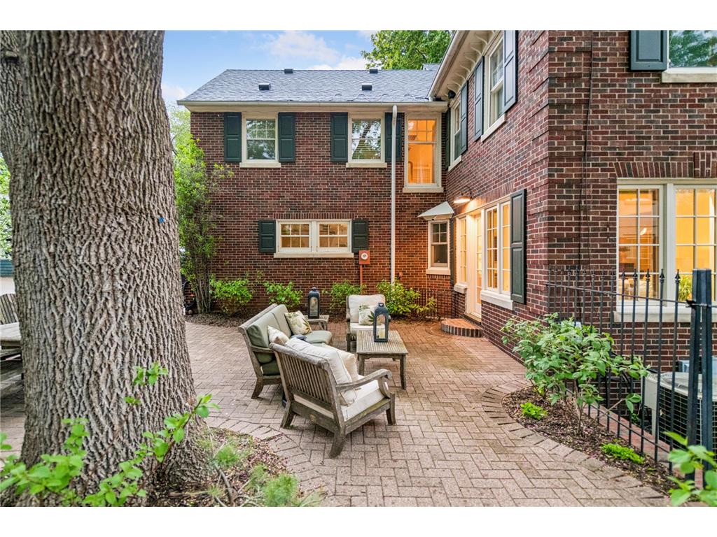 2240 W Lake Of The Isles Parkway Minneapolis MN 55405 - Lake of the Isles 7068826 image68