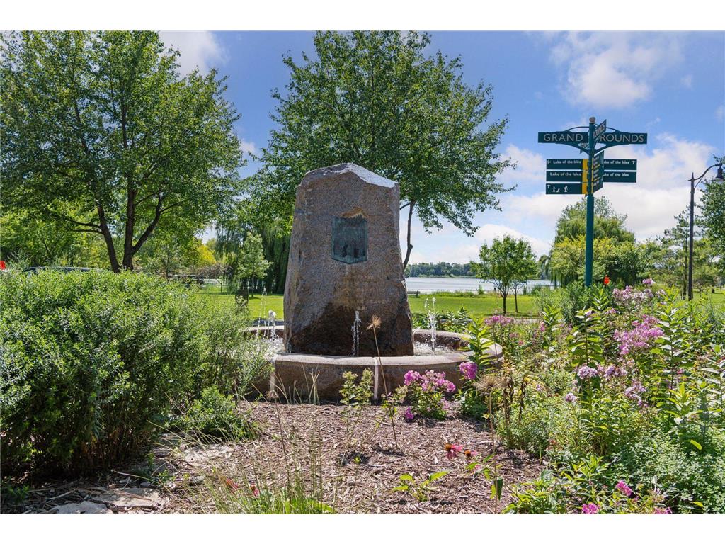 2240 W Lake Of The Isles Parkway Minneapolis MN 55405 - Lake of the Isles 7068826 image75