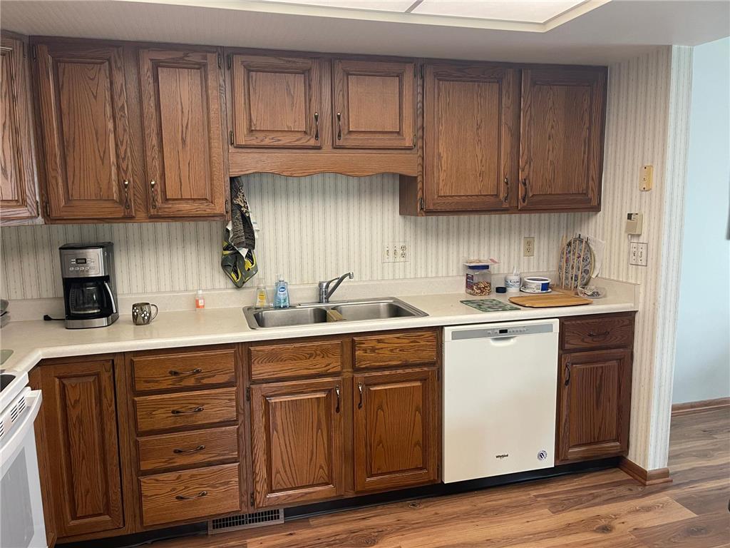2241 Baihly Lane SW Rochester MN 55902 - George Lake 7051120 image13