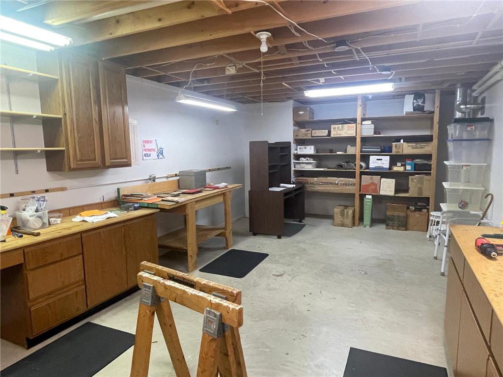 2241 Baihly Lane SW Rochester MN 55902 - George Lake 7051120 image30
