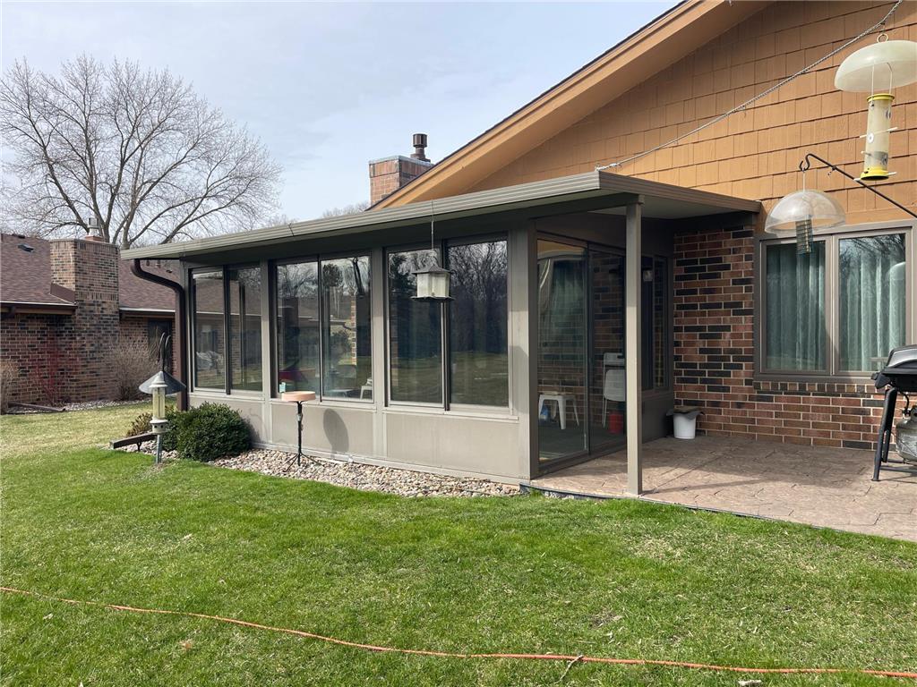 2241 Baihly Lane SW Rochester MN 55902 - George Lake 7051120 image5