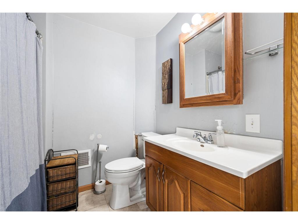 2241 E 57th Street Minneapolis MN 55417 7104189 image20