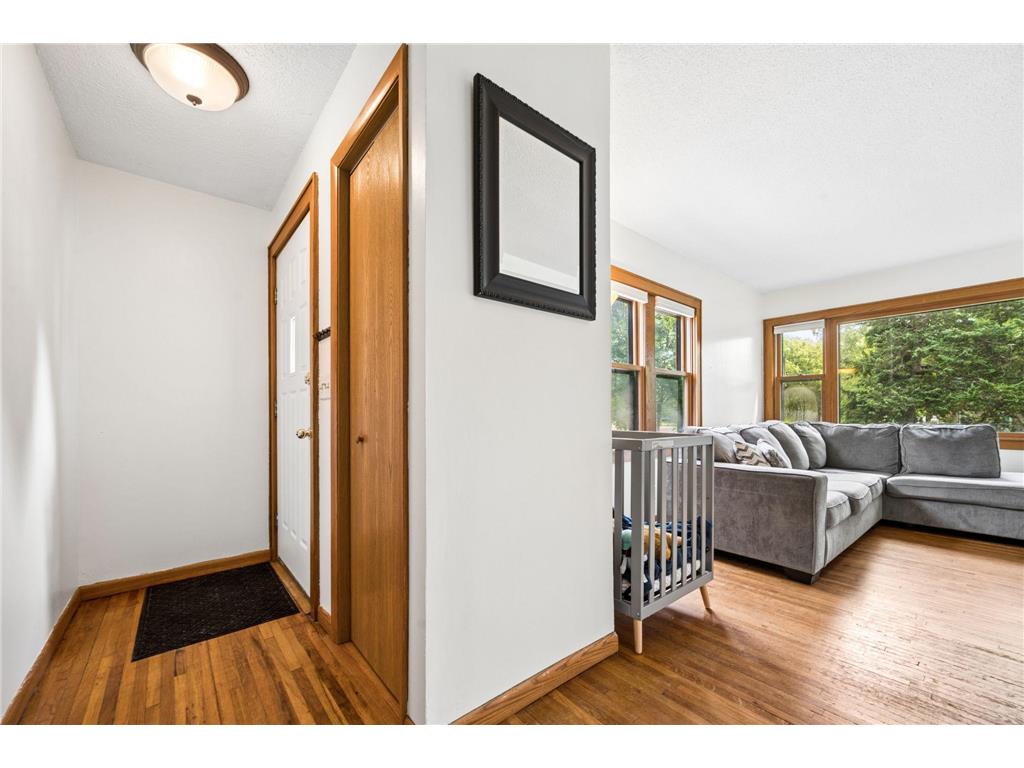 2241 E 57th Street Minneapolis MN 55417 7104189 image4