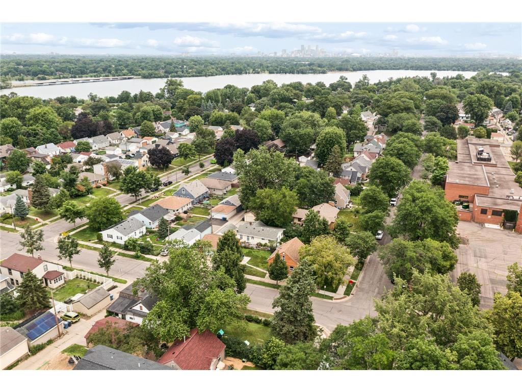 2241 E 57th Street Minneapolis MN 55417 7104189 image40