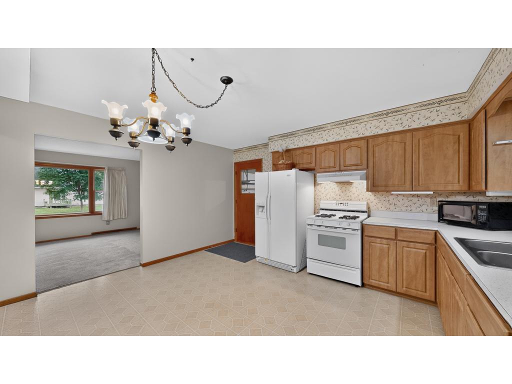 2241 Langsdorf Avenue Red Wing MN 55066 7106391 image10