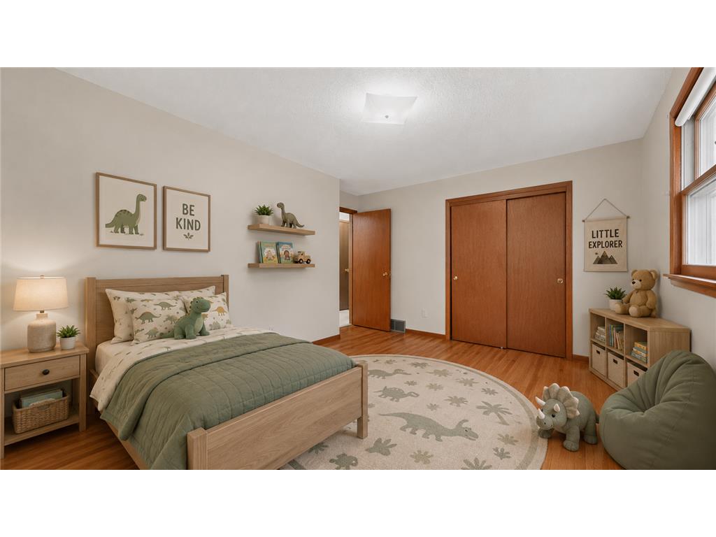 2241 Langsdorf Avenue Red Wing MN 55066 7106391 image17