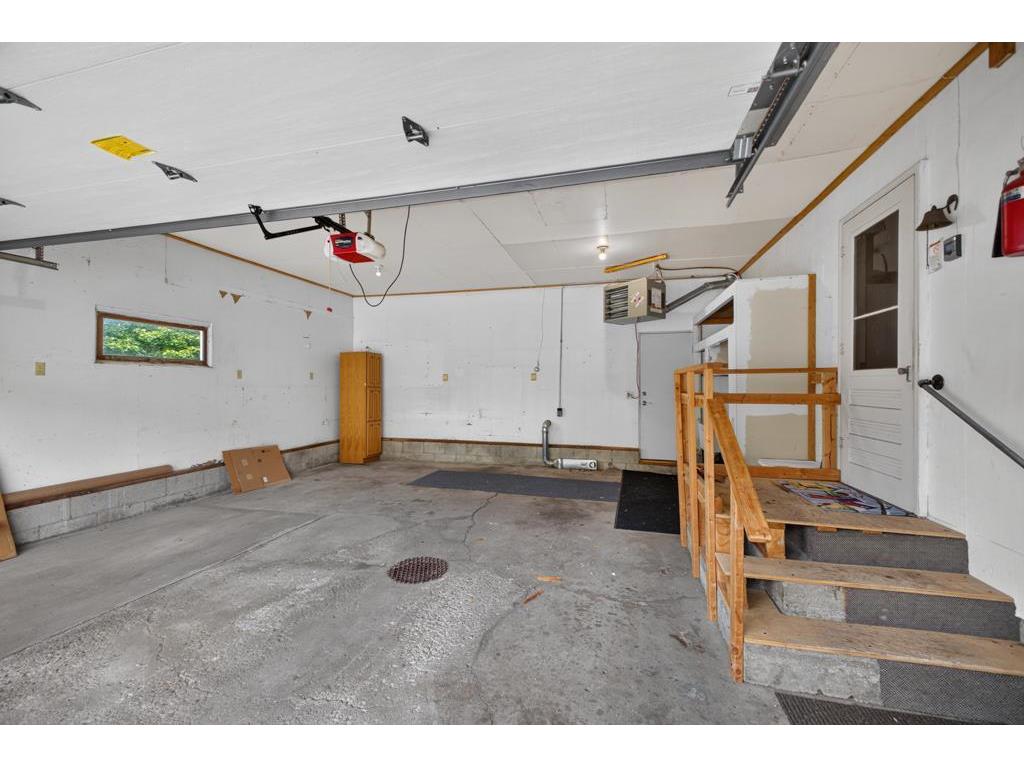 2241 Langsdorf Avenue Red Wing MN 55066 7106391 image24