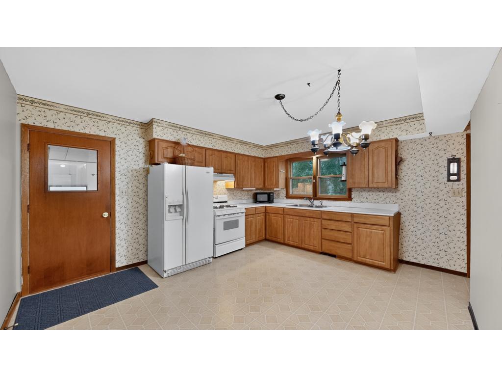 2241 Langsdorf Avenue Red Wing MN 55066 7106391 image8